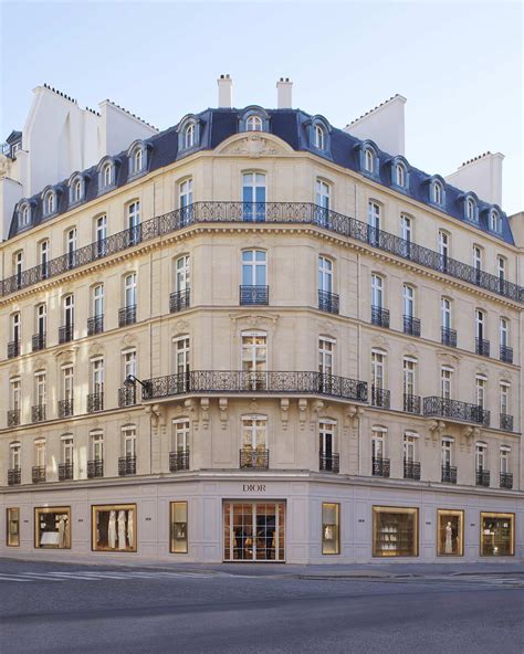 avenue montaigen dior|avenue montaigne stores.